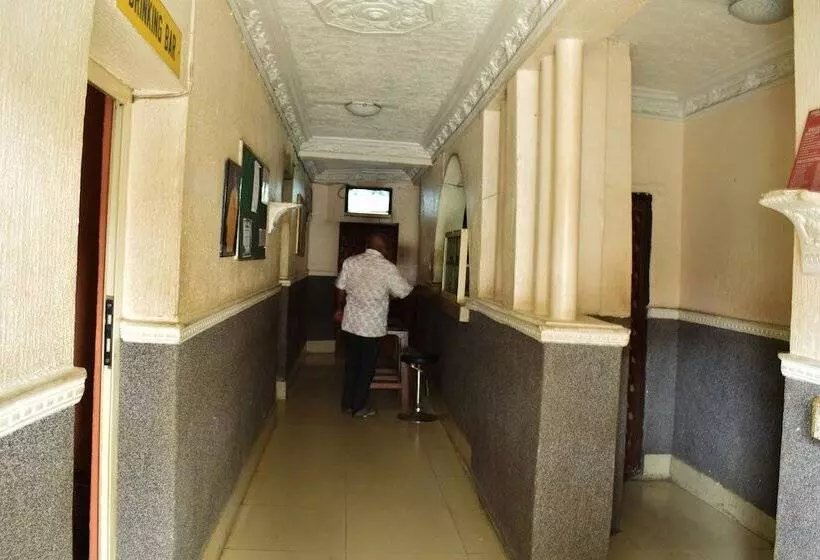 هتل Wazobia Plaza