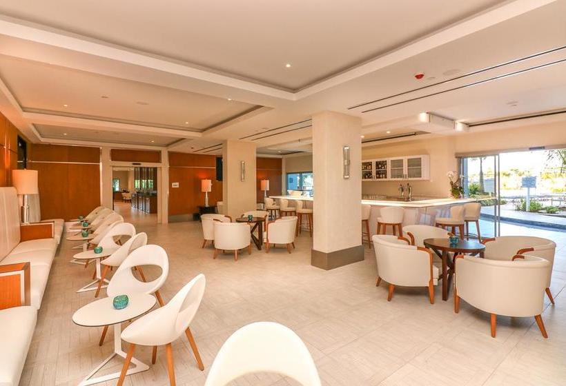 استراحتگاه Harbor Club St Lucia, Curio Collection By Hilton