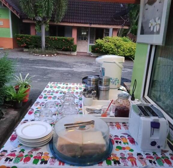 Resort Haad Somboon House