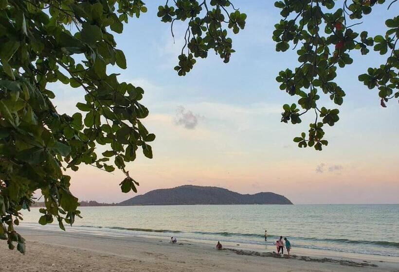 Resort Haad Somboon House