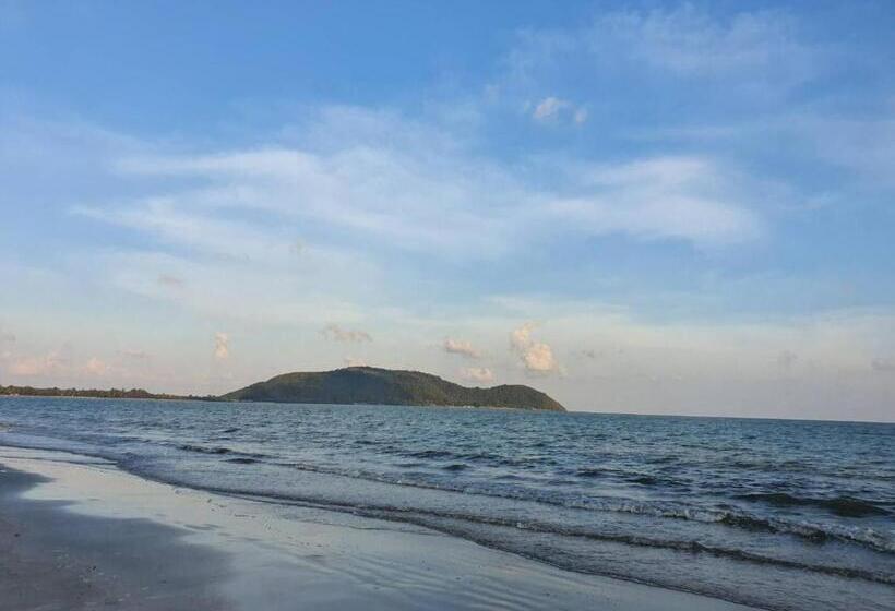 Resort Haad Somboon House