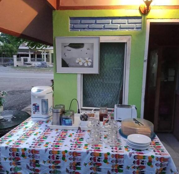 Resort Haad Somboon House