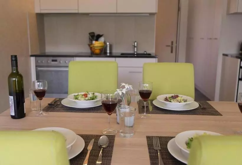 Wohnmotel   Hinterforst