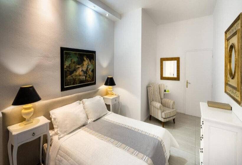 Hotel La Maltese Caldera Concept