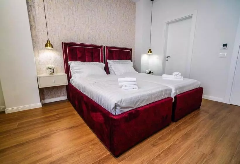 هتل Capital Inn Tirana