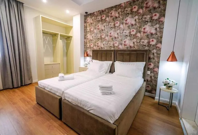 هتل Capital Inn Tirana