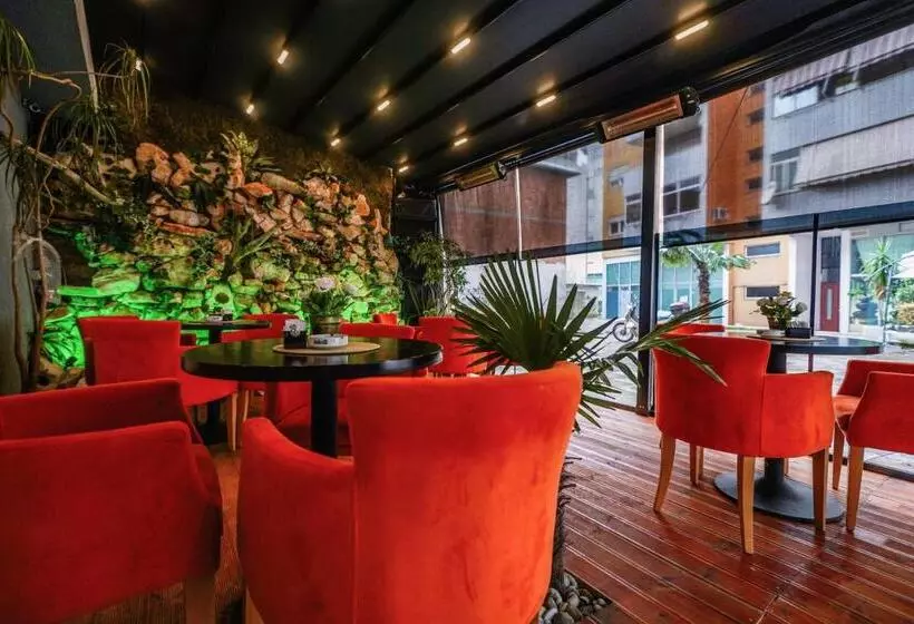 هتل Capital Inn Tirana