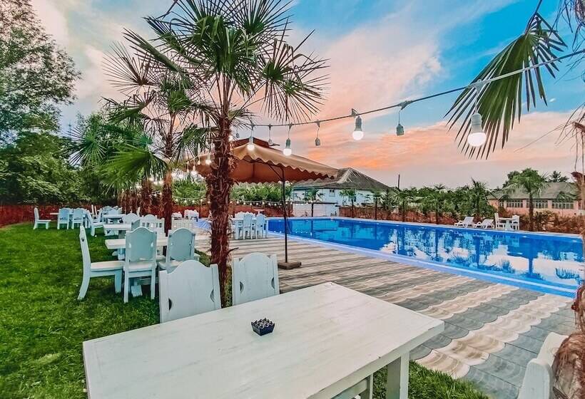 هتل Maricel Astara Resort