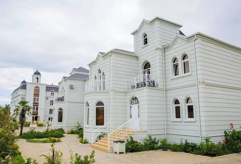 هتل Maricel Astara Resort