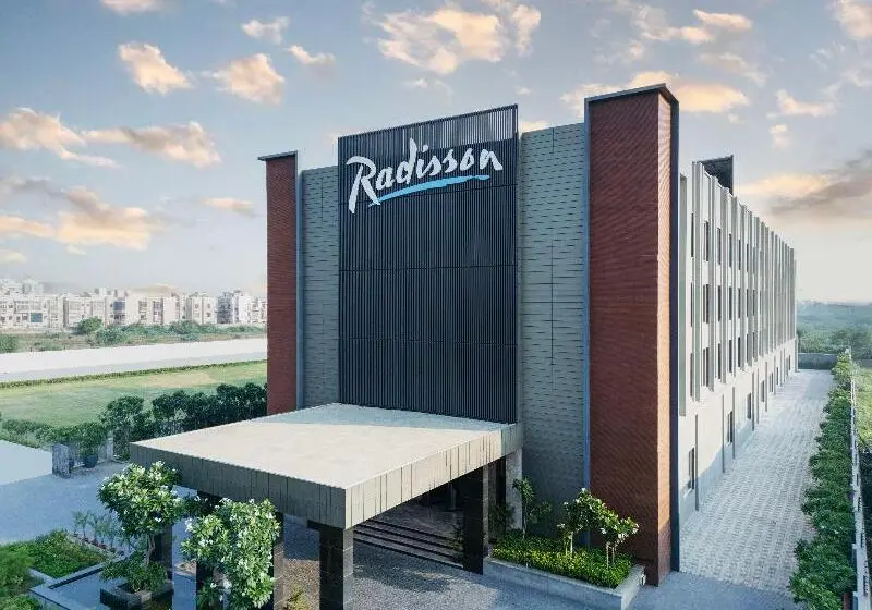 ホテル Radisson