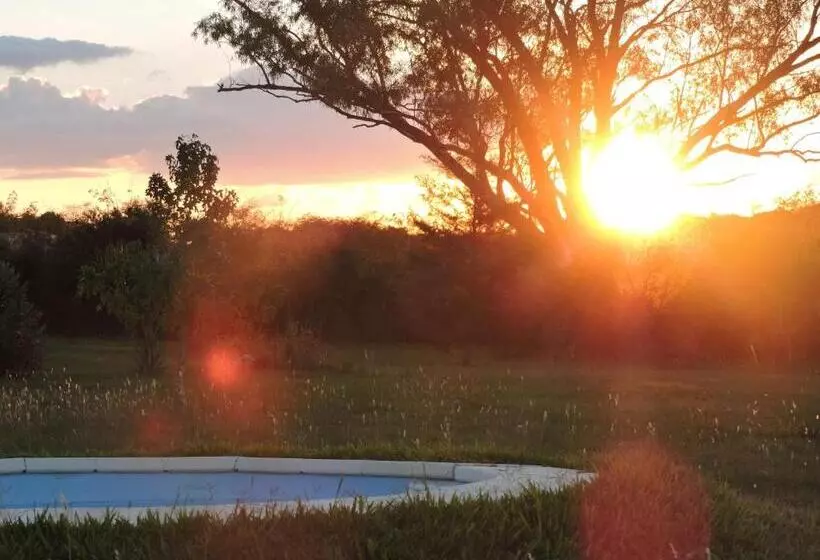 تختخواب و صبحانه Chacra La Recompensa Glamtainer