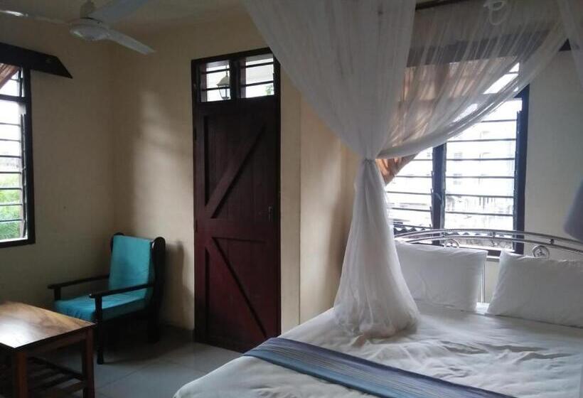 בית מלון כפרי Cingaki