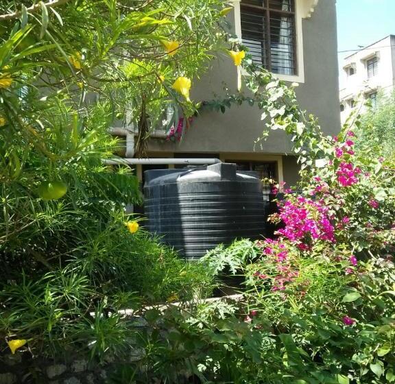 בית מלון כפרי Cingaki