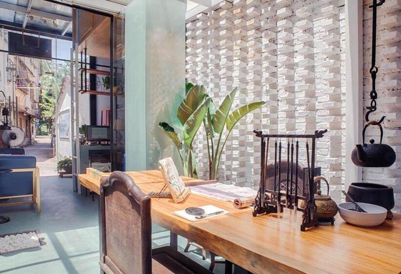 هتل Huizhou Xilin West Lake Boutique