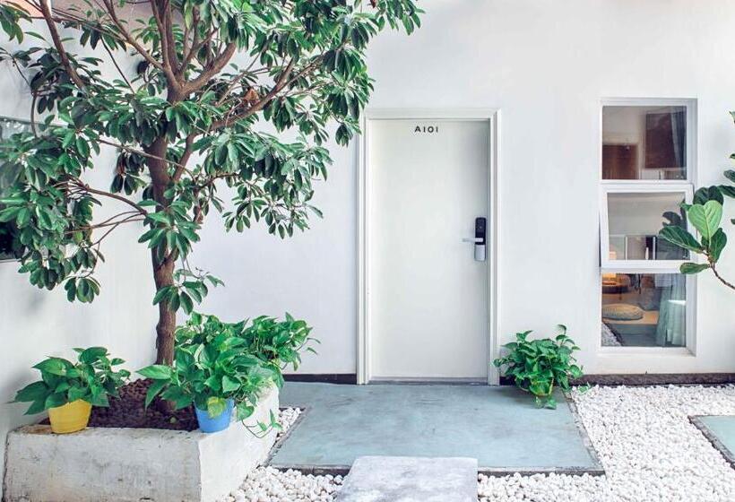 هتل Huizhou Xilin West Lake Boutique