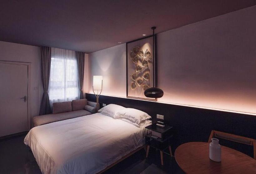 هتل Huizhou Xilin West Lake Boutique