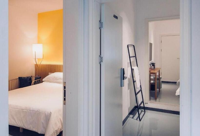 هتل Huizhou Xilin West Lake Boutique