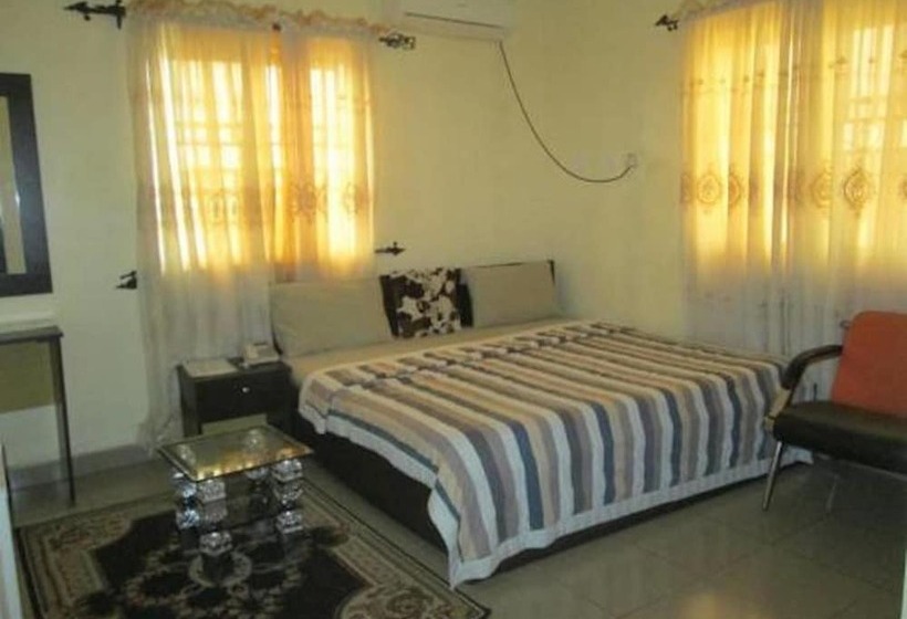 Hotel Ms Marriott Apartments