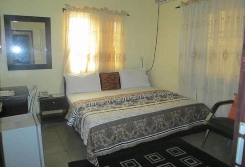 Hotel Ms Marriott Apartments