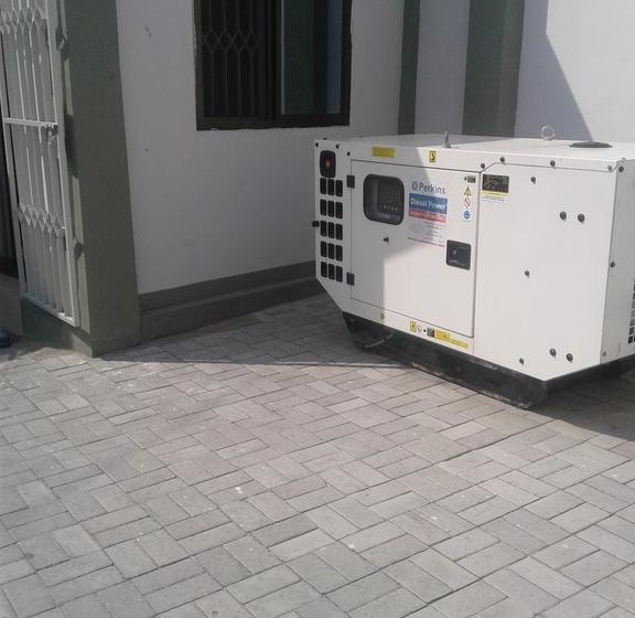 هتل B10 Airport Lodge