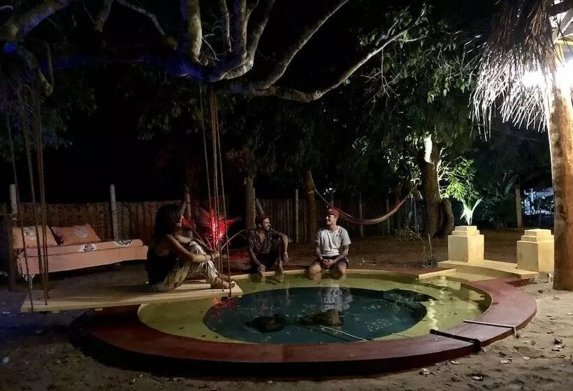 ホテル The Coconut