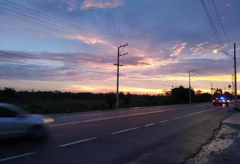 Hotelli Troncal Del Caribe