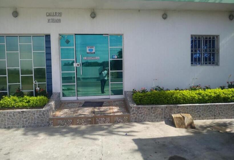 Szálloda Troncal Del Caribe