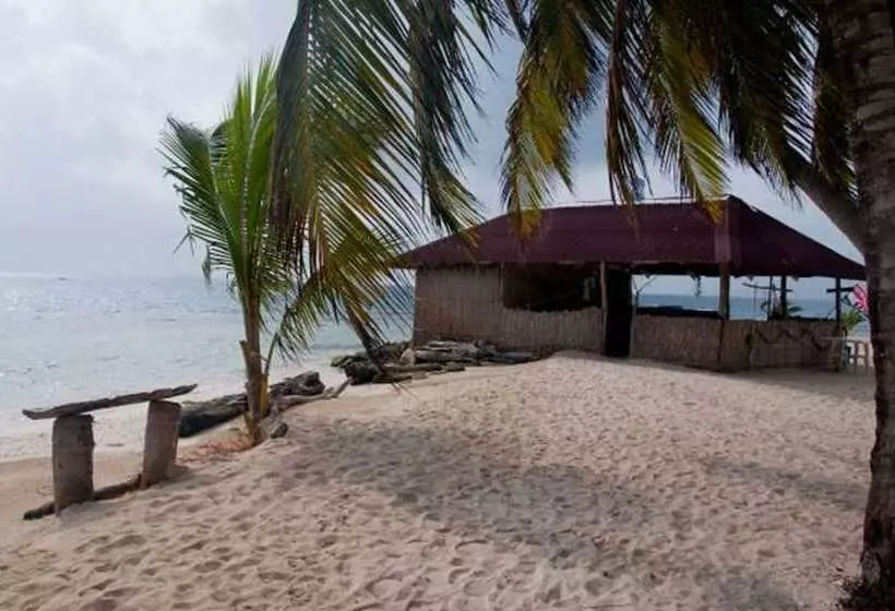 ホテル Cabañas Isla Nubesidub San Blas