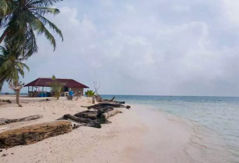 ホテル Cabañas Isla Nubesidub San Blas