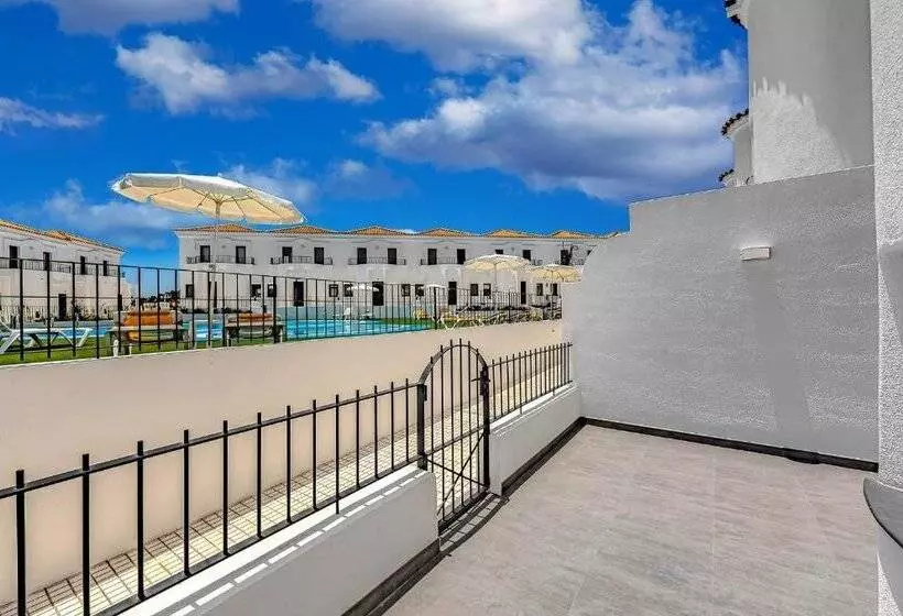 هتل Checkin Ocean Tenerife