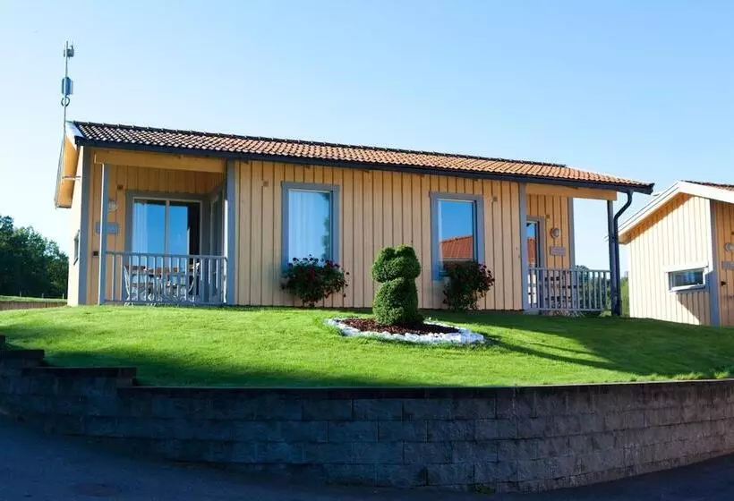 هتل Lisebergsbyns Stugor