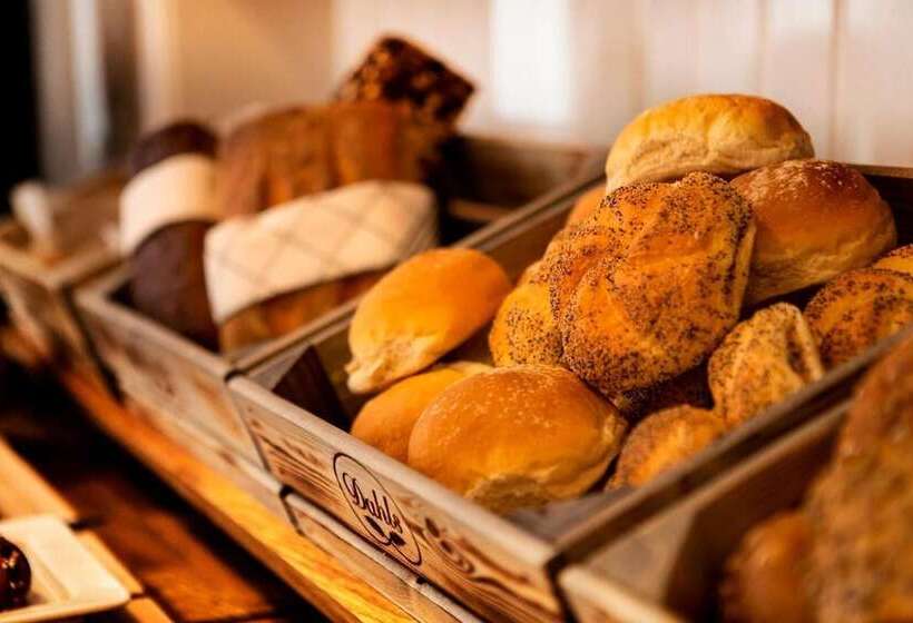 בית מלון כפרי Lisebergsbyns Stugor