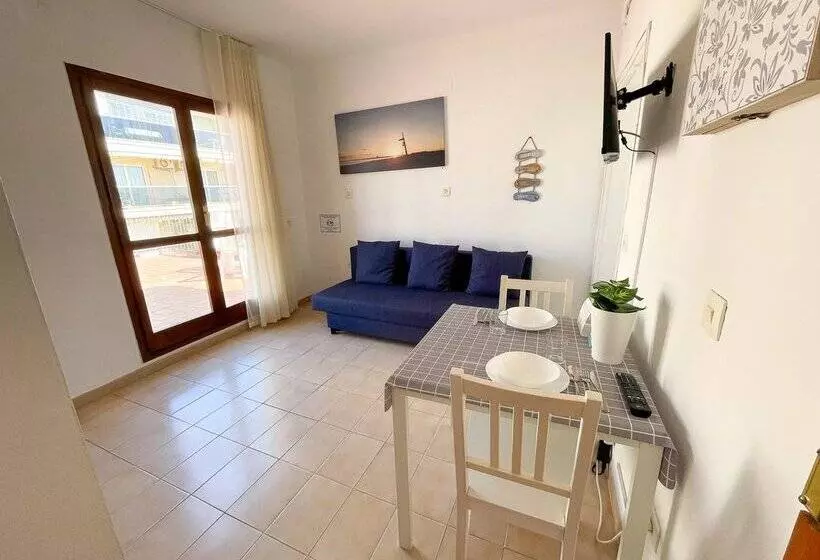 Apartamentos Primera Linea Segur 3000