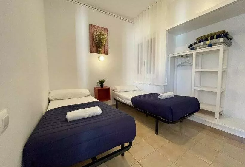 Apartamentos Primera Linea Segur 3000