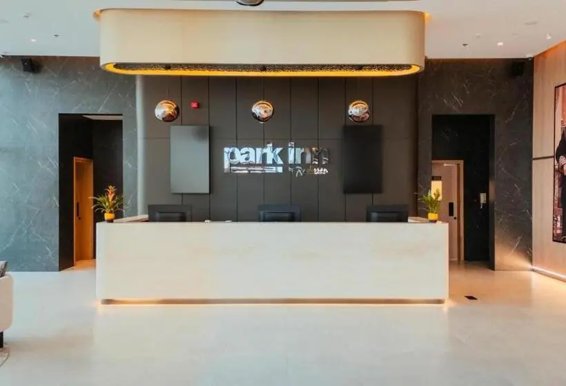 هتل Park Inn by Radisson Muscat