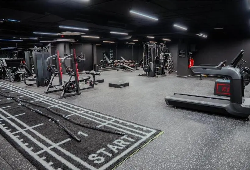 هتل Park Inn by Radisson Muscat