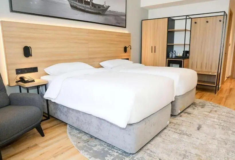 هتل Park Inn by Radisson Muscat