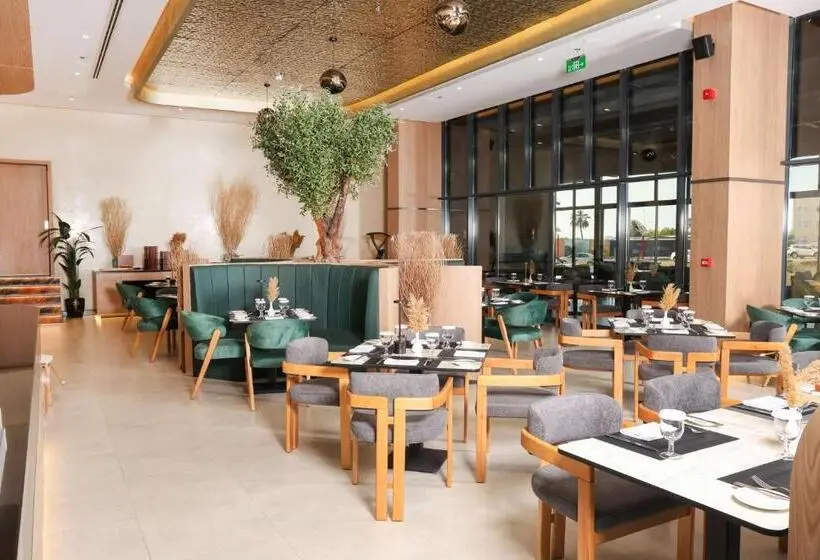 هتل Park Inn by Radisson Muscat