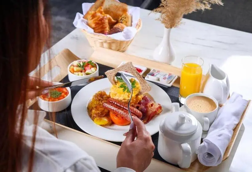 هتل Park Inn by Radisson Muscat