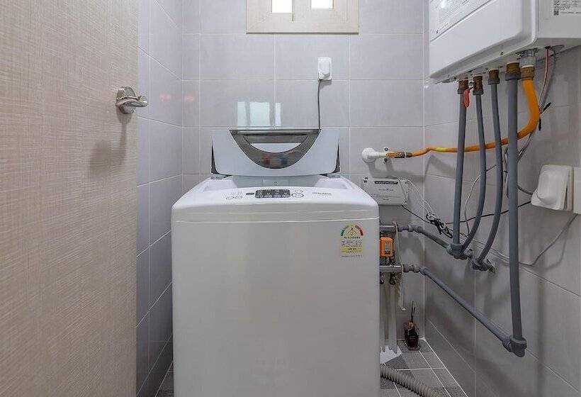 Jeju Jang Sugot Pension