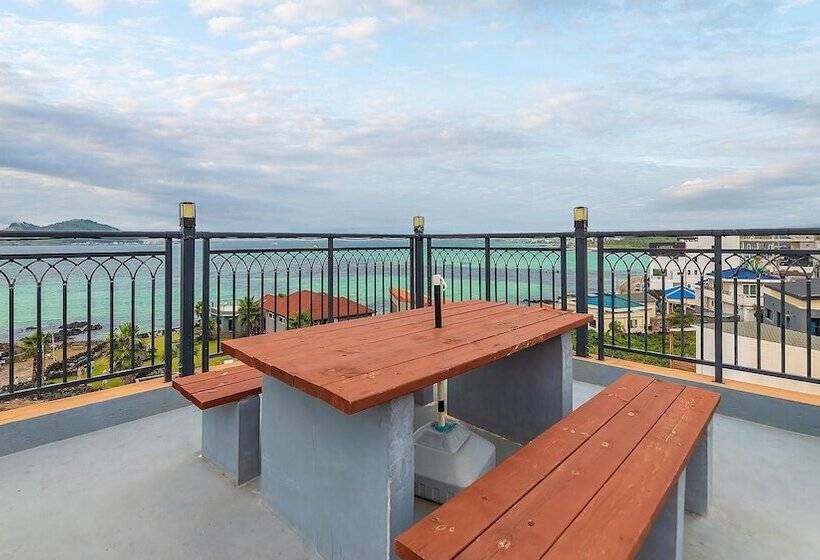 Jeju Jang Sugot Pension