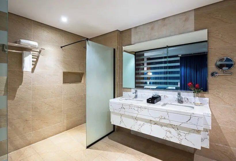 Al Qasr Hotel Suites - Corniche