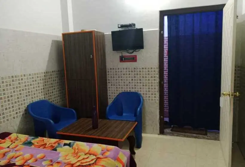 ホテル Goroomgo Aradhya Regency Konark