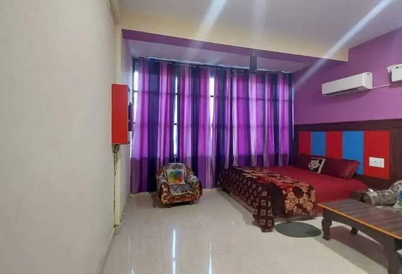 ホテル Goroomgo Aradhya Regency Konark