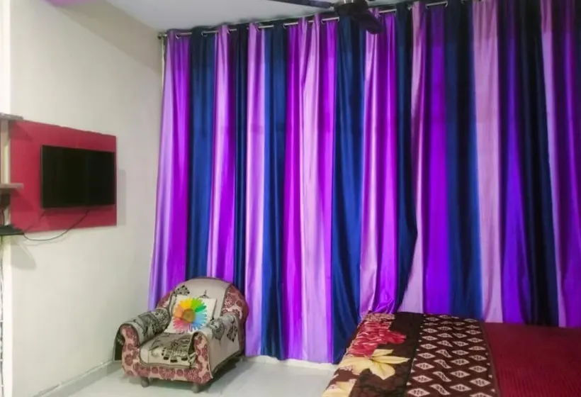 ホテル Goroomgo Aradhya Regency Konark