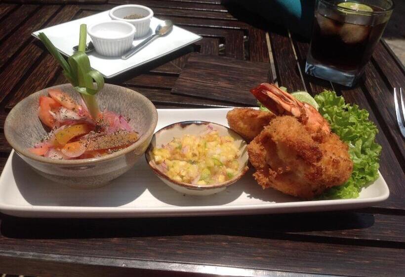 Bed and Breakfast Good Karma Villa