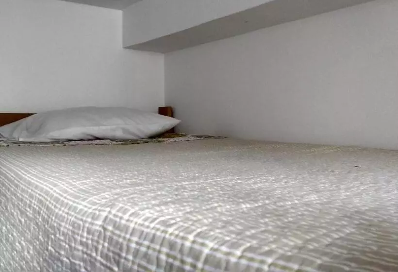 تختخواب و صبحانه Ruta Alterna Backpacker