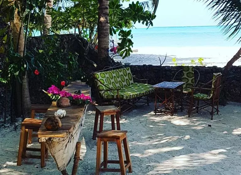 تختخواب و صبحانه Villa Kipara Beach