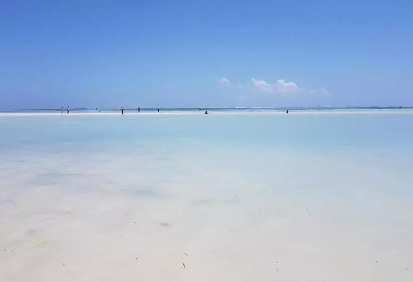 تختخواب و صبحانه Villa Kipara Beach