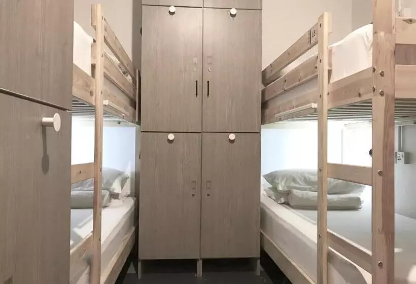 Faloe Hostel